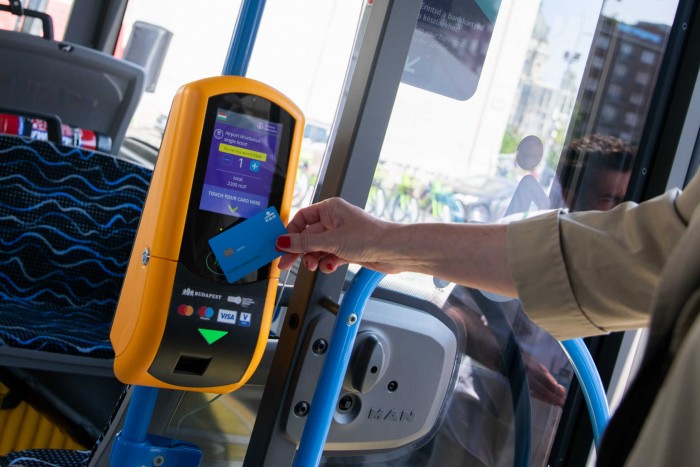 Magyarországon egyedülálló újítást tesztel a BKK 1 | Vezess Magyarországon egyedülálló újítást tesztel a BKK 1