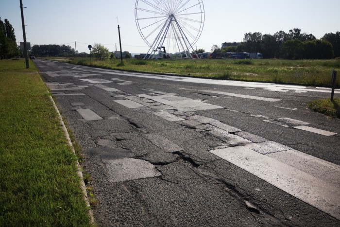 Heavy metalt tol ez a budapesti „zenélő út” 24 Heavy metalt tol ez a budapesti „zenélő út” 24