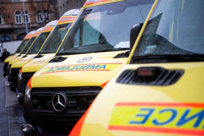 Új mentőautók állnak munkába Magyarországon