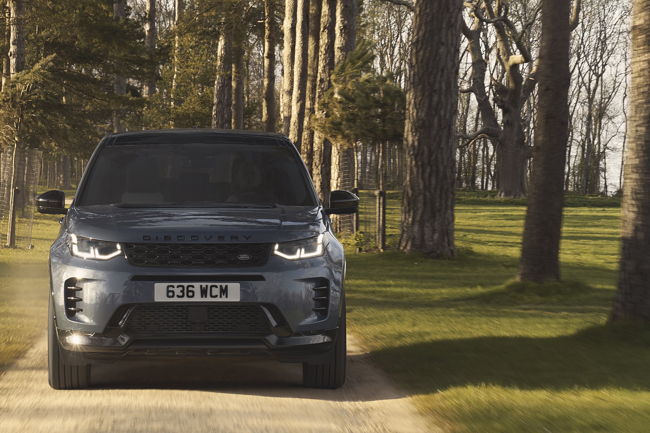 Átdolgozta családi autóját a Land Rover 9