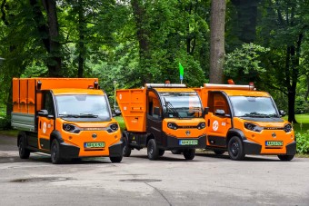 Új elektromos járművekkel takarítanak Budapesten