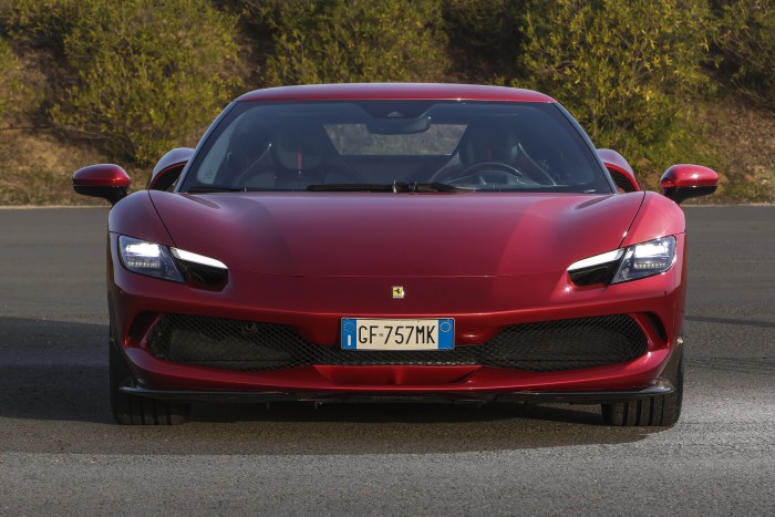 Ha kedves az életed, ne ülj hátra ezekben az autókban! 1