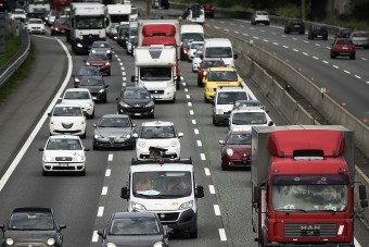 Itthon is ez kellene? Van, ahol már korlátozzák a kezdő vezetőket