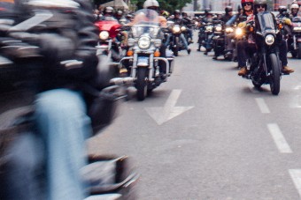 Szombaton csúcsosodik a motoros őrület, erre inkább ne menj, ha nem érdekel a dolog