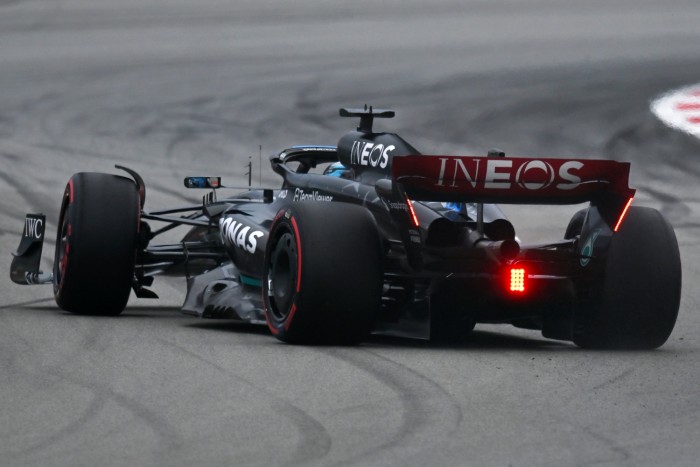 F1: Egymással ütköztek a Mercedes versenyzői 1 F1: Egymással ütköztek a Mercedes versenyzői 1