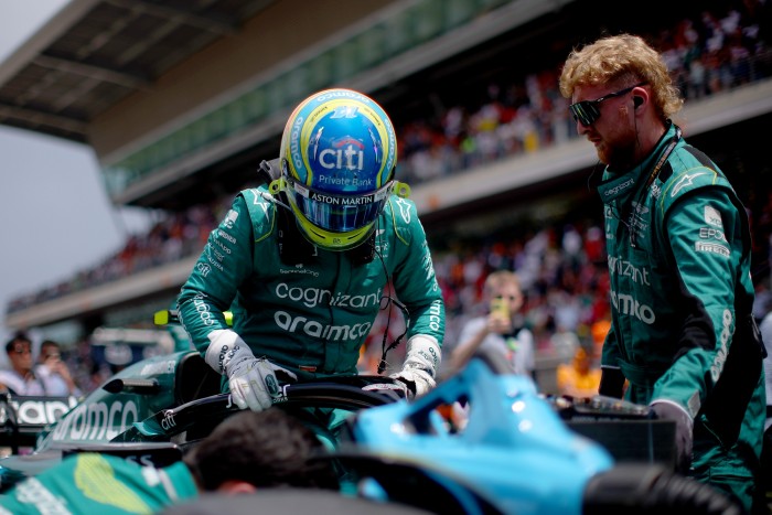 F1: A Mercedes miatt fáj Alonso feje 2 F1: A Mercedes miatt fáj Alonso feje 2