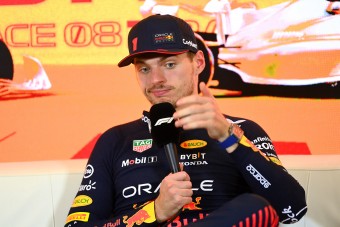 F1: Verstappen egy kannibál, azt csinál, amit akar