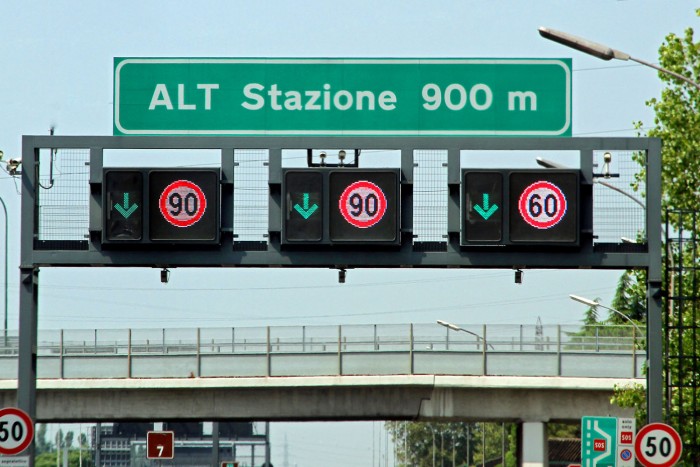 Külföldre mész nyaralni? Ennyit fizetsz, ha taposod a gázt! 10 | Vezess Külföldre mész nyaralni? Ennyit fizetsz, ha taposod a gázt! 10