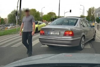 Három autós, aki irtózat tahón vezetett, és mást hibáztatott mindezért