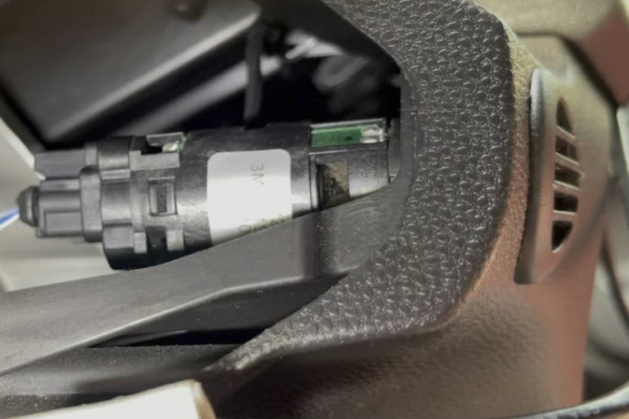 Ezt az apró rácsot sose takarjuk le az autónk belterében 3