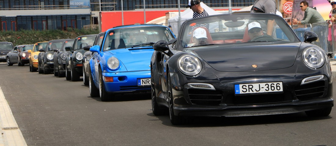 75 éves nyugger már a Porsche, de a születésnapot fiatalos lendülettel tolja