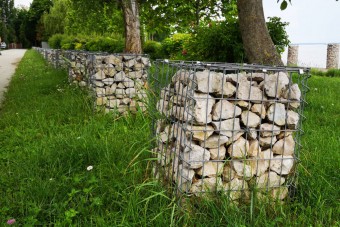 Nem éri meg sziklákkal küzdeni a hivatlan parkolók ellen