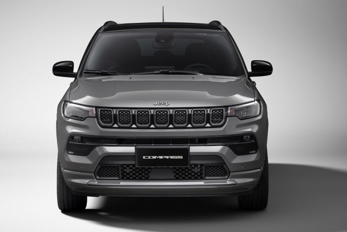 Ha kedves az életed, ne ülj hátra ezekben az autókban! 4