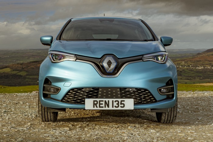 Ha kedves az életed, ne ülj hátra ezekben az autókban! 2