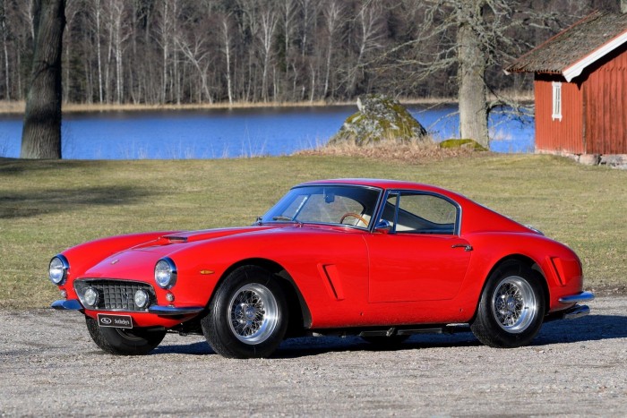 Milliárdokat érő autók között jártam 10