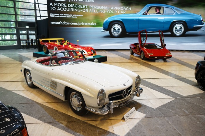 Milliárdokat érő autók között jártam 8