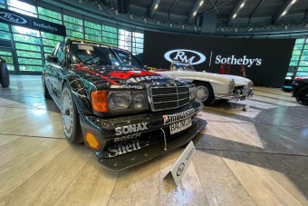 Milliárdokat érő autók között jártam