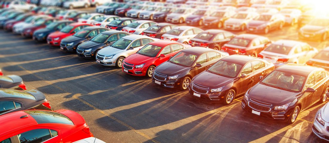 Így vehetsz most autót milliós kedvezménnyel