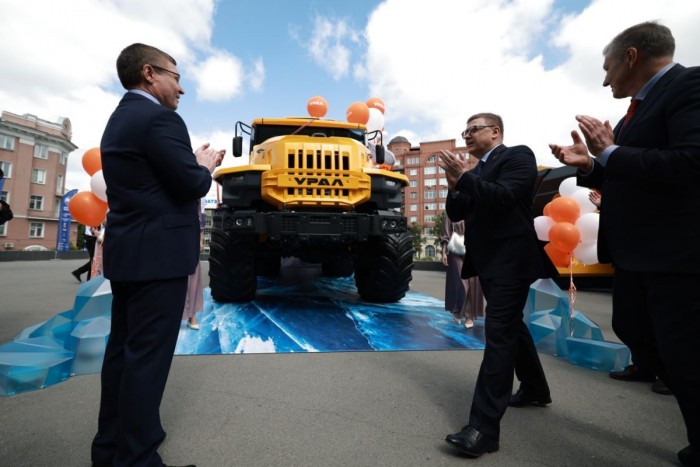 Az örök fagy birodalmába készült ez a brutális busz 1