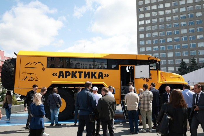 Az örök fagy birodalmába készült ez a brutális busz 2