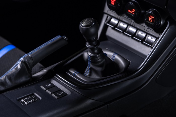 Erősebb nem lett, csak sportosabb a Subaru kupéja 7