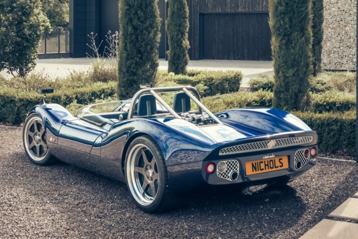 Ebben a kocsiban szó szerint Sennának érezheted magad 11