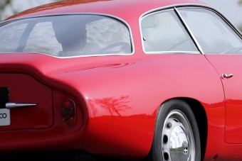 Retróhangulatú villanyautók jönnek