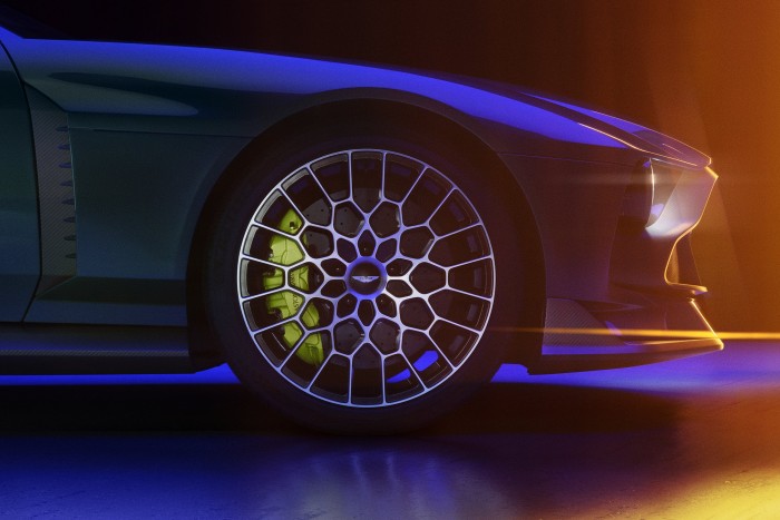 Retró hangulatú sportkocsi szülinapra 6