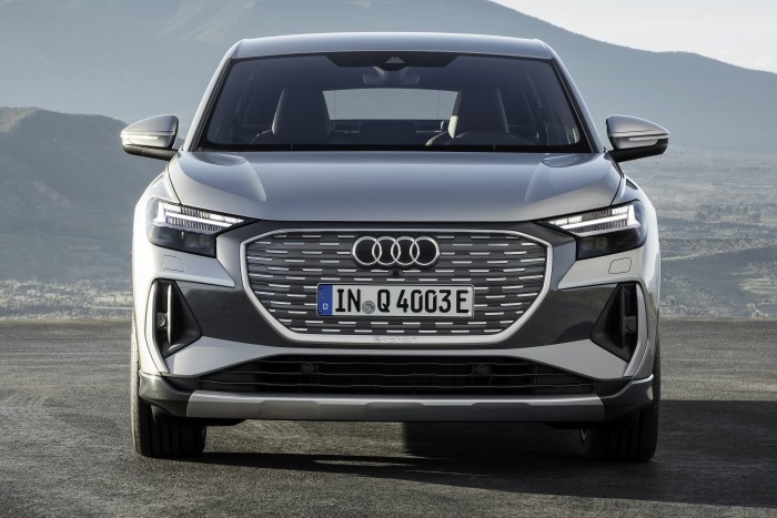 Tucatnyi autótípusnál találtak veszélyes hibákat 1