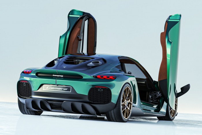 2300 lóerős változat készül az amúgy is brutális családi autóból 3