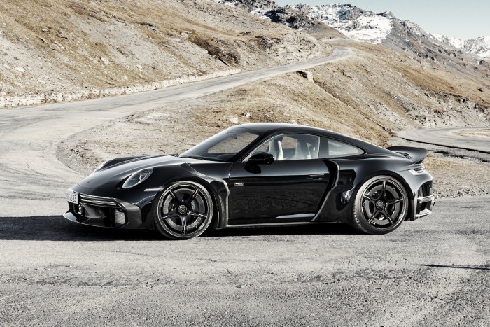 Csak 25 embernek lehet ilyen 900 lóerős Porschéje 6