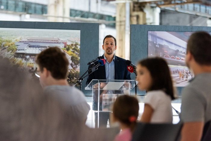 Több Ikarus is újjászületett a Közlekedési Múzeumban 5