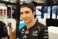 Vérszomjas Mansory-fenevadat vett az F1-es győztes 9 Vérszomjas Mansory-fenevadat vett az F1-es győztes 9