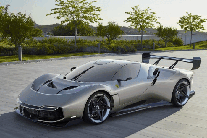 Versenyautóból építették ezt a luxuskupét 8