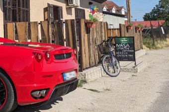 Egy kecskeméti kocsmánál nyitottak dimenziókaput