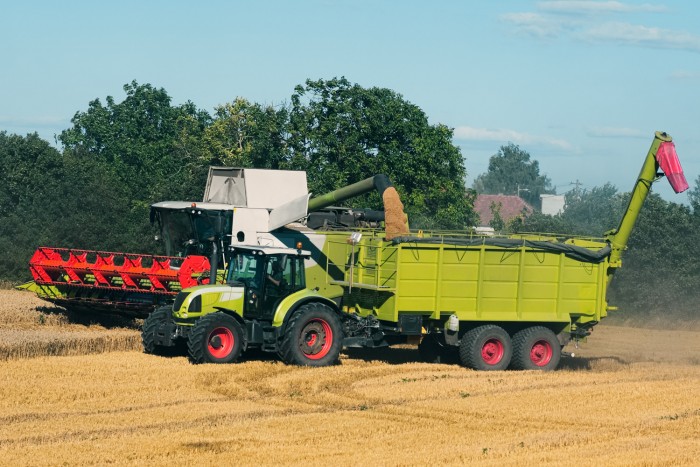 Lassú nagy vasak okozhatnak gondot az utakon 1