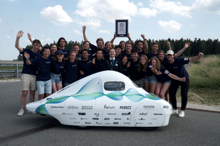 Így lehet megtenni 2500 kilométert 7500 forintból 2