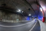 Átadták Európa leghosszabb víz alatti alagútját 10