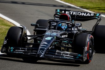 F1: Az utolsó előtti sorra számított a Mercedes