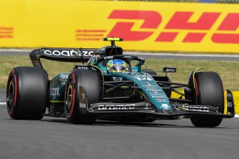 F1: Tehetetlennek érzi magát Alonso