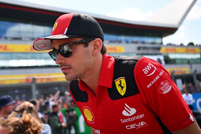 F1: Ismét a süllyesztőben kötött ki a Ferrari 2 | Vezess F1: Ismét a süllyesztőben kötött ki a Ferrari 2