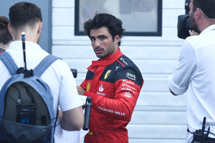 F1: Kifogott az új szabály a Ferrarin 4 | Vezess F1: Kifogott az új szabály a Ferrarin 4