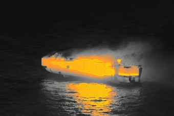 Új, fontos infók derültek ki a lángoló Fremantle Highway teherhajóról