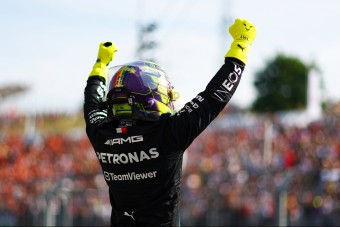 F1: Berekedt Hamilton a hungaroringi pole-tól