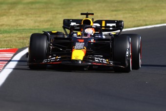 F1: Verstappen leiskolázta a mezőnyt a Hungaroringen