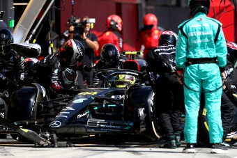 Kikotyogták, meddig marad Hamilton az F1-ben