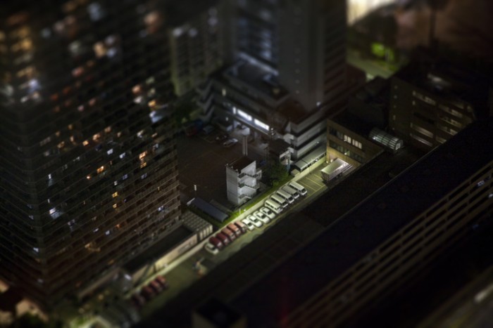 Kőkemény módszerrel tüntették el a tilosban parkolókat Japánban 1 | Vezess Kőkemény módszerrel tüntették el a tilosban parkolókat Japánban 1