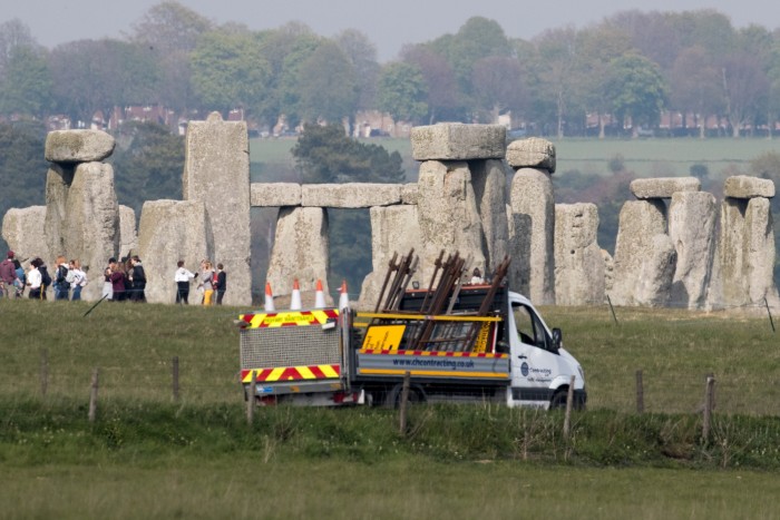 A thousand-year-old cultural treasure goes into soup for motorists