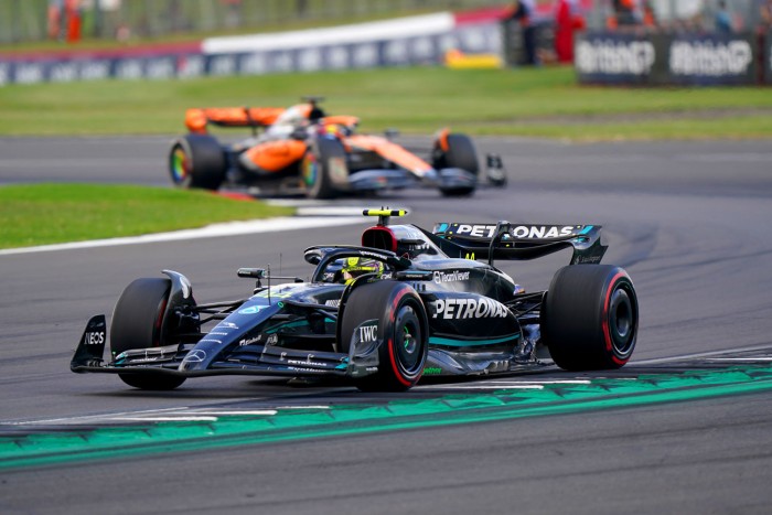 F1: A Mercedes is lemond az idei autóról