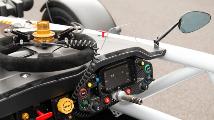 Nincs ennél durvább négyhengeres gép 2023-ban 3